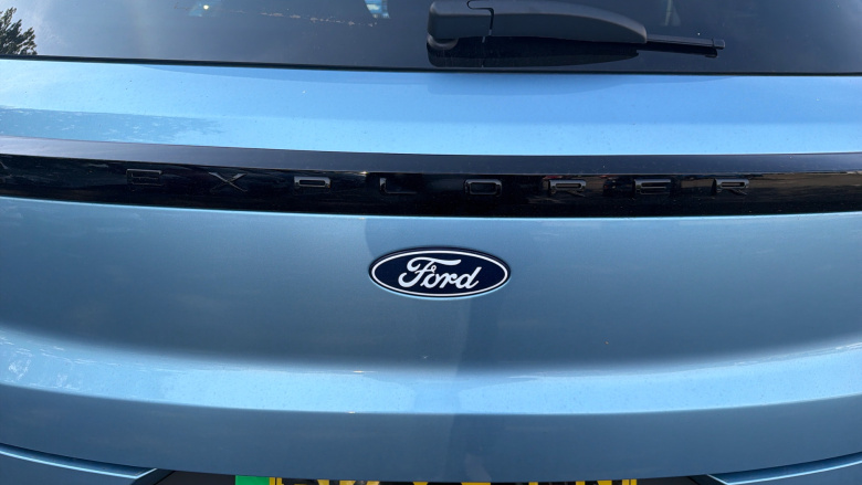 Ford Explorer 250kW Premium 79kWh AWD 5dr Auto Electric Estate
